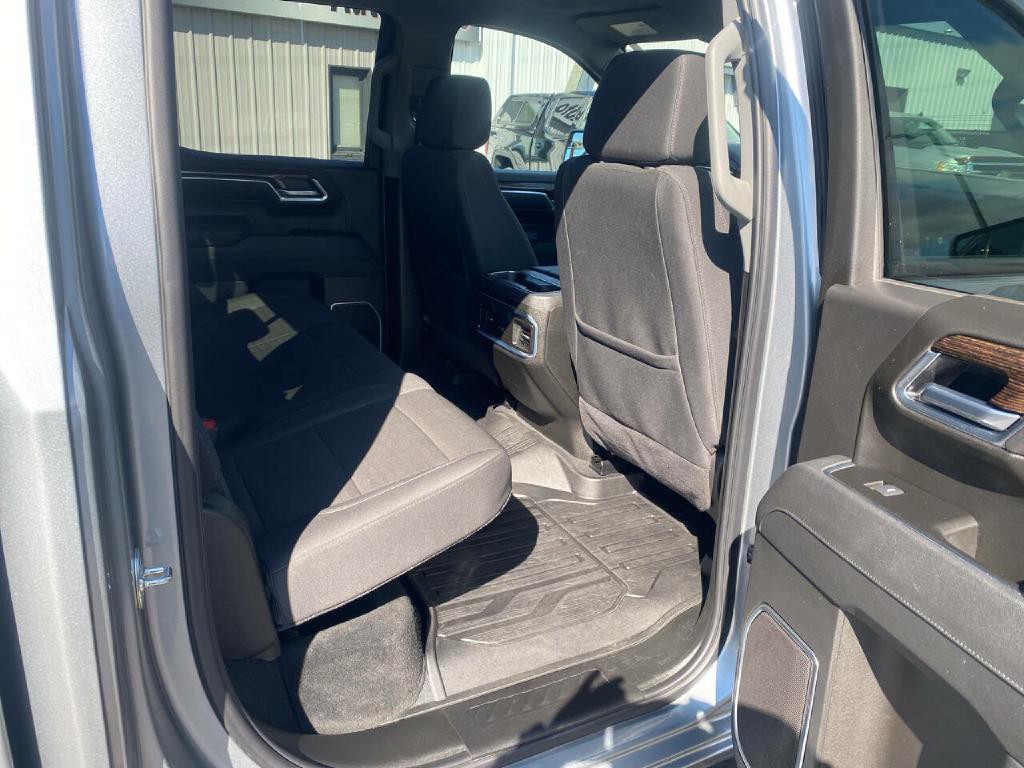 2025 GMC Sierra 1500 Image 16