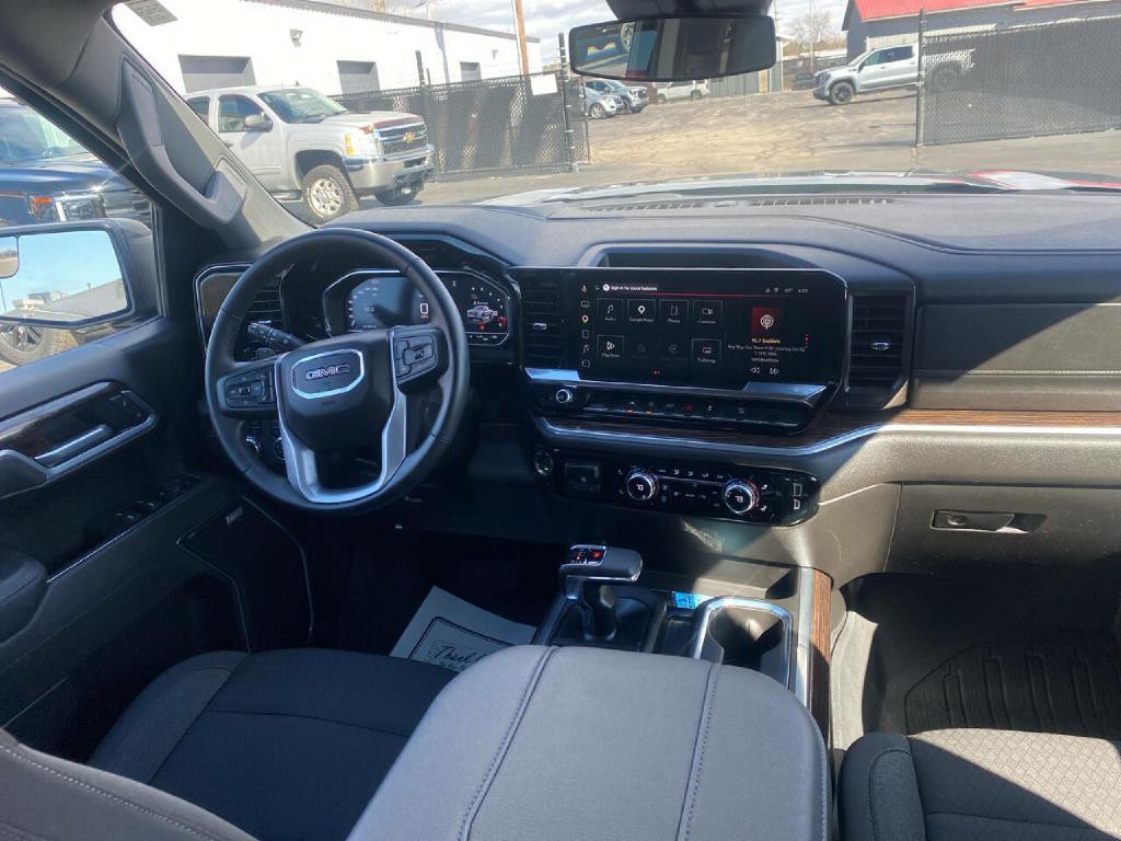 2025 GMC Sierra 1500 Image 18