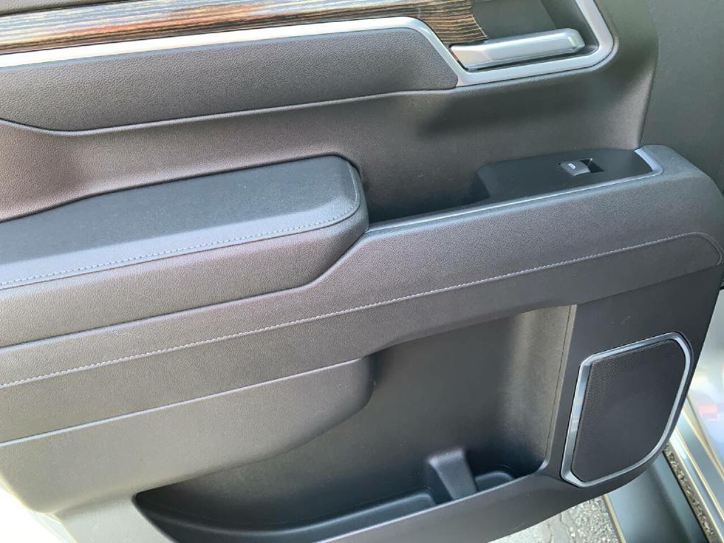 2025 GMC Sierra 1500 Image 25