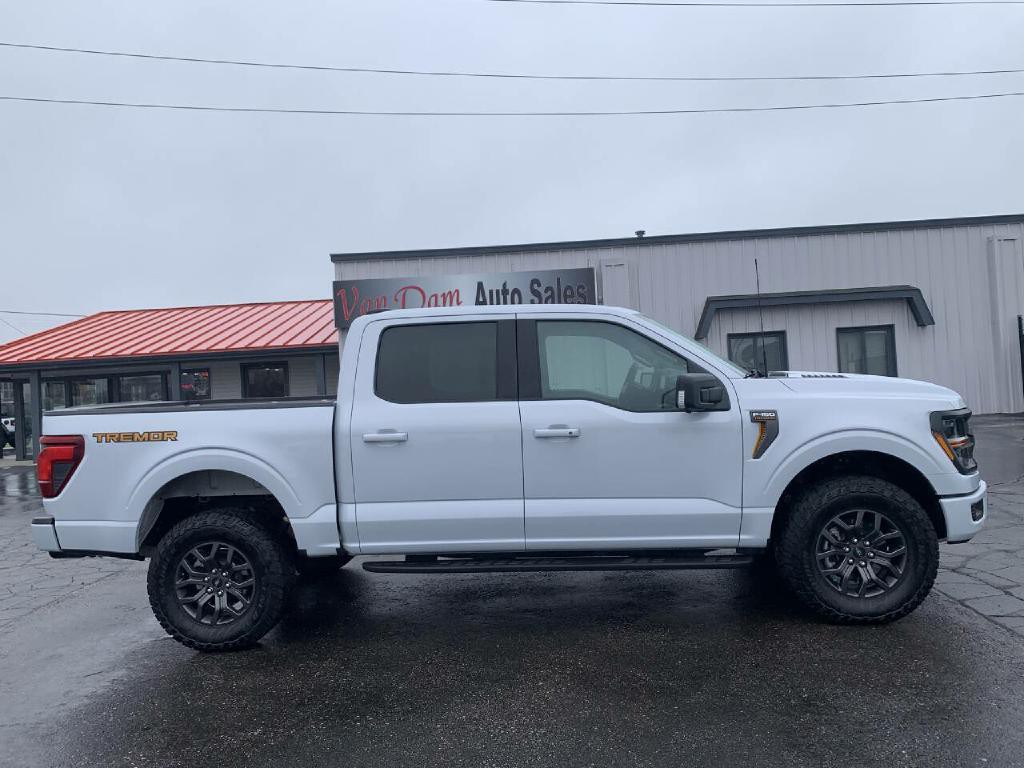 2025 Ford F-150 Image 1