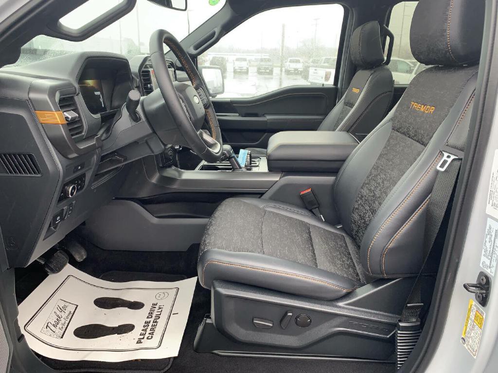 2025 Ford F-150 Image 11