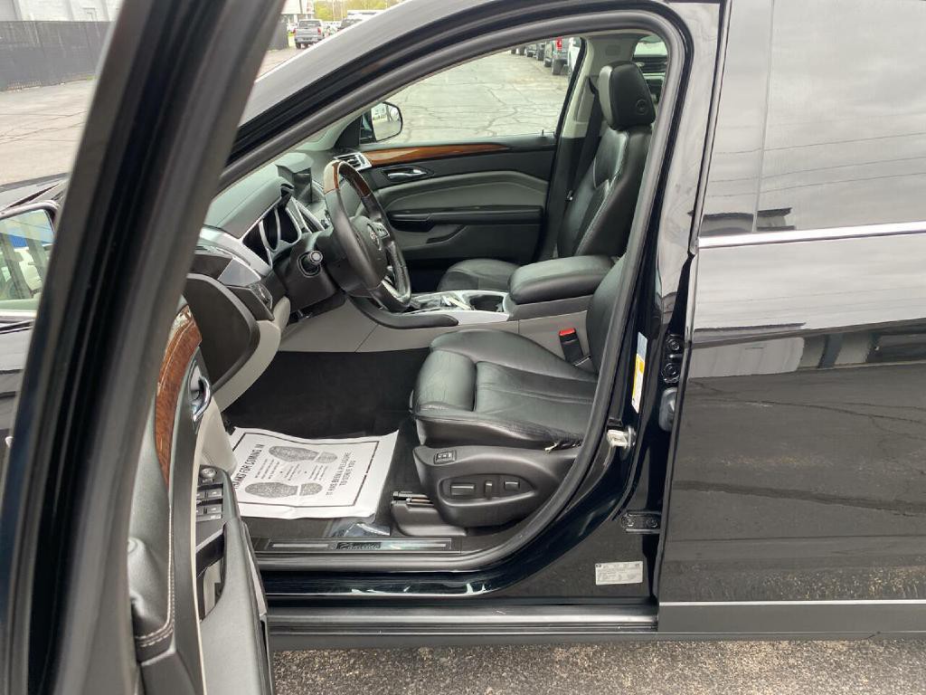 2011 Cadillac SRX Image 24