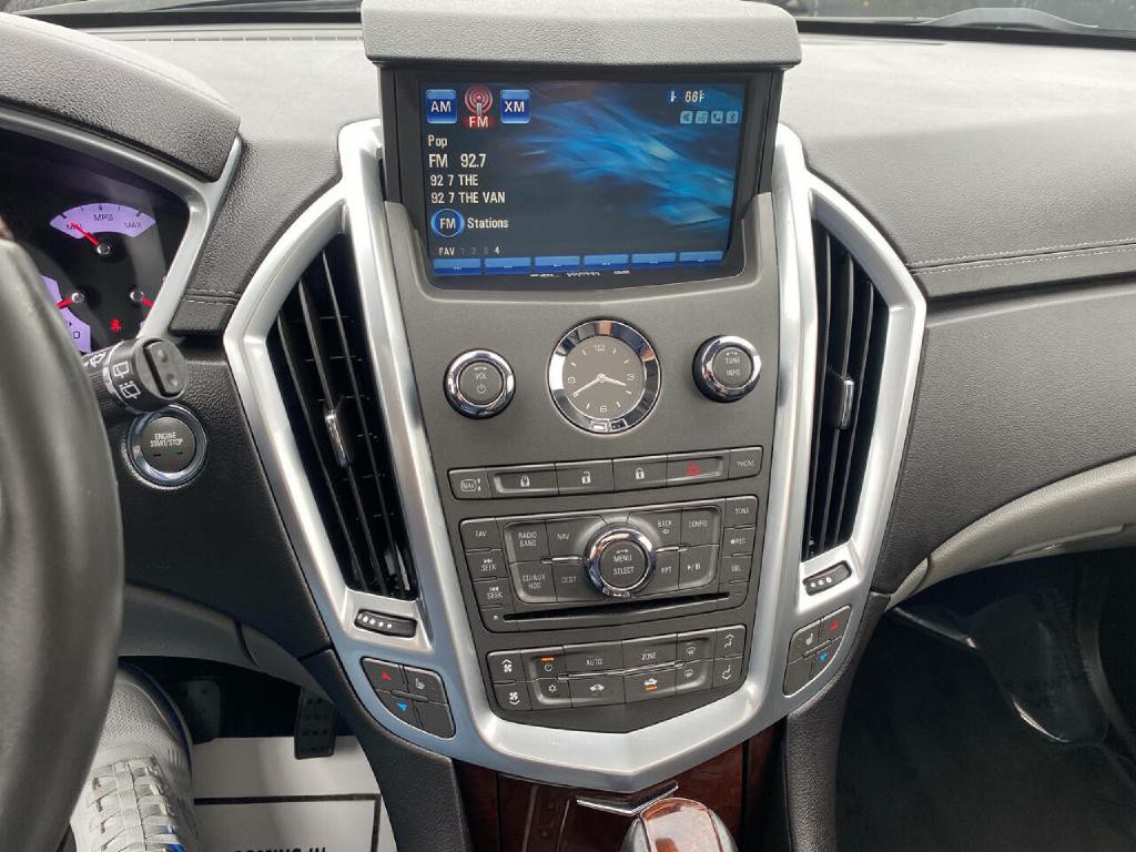 2011 Cadillac SRX Image 27