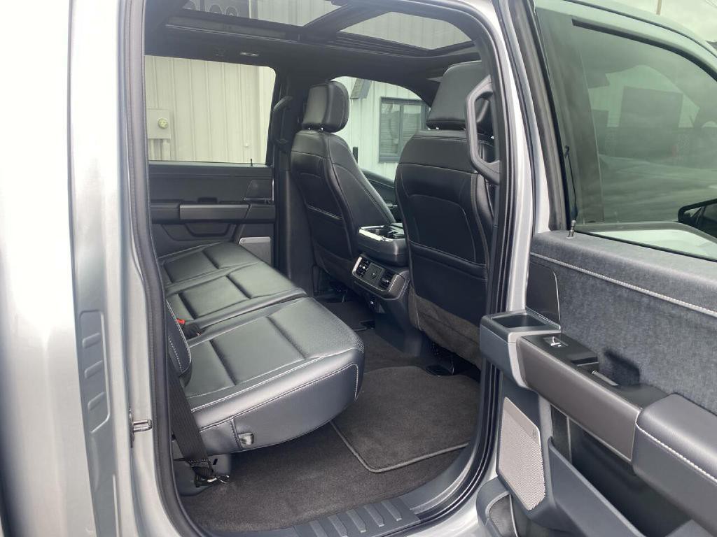2025 Ford F-150 Image 18