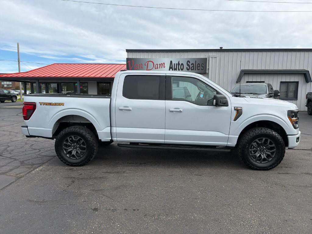 2025 Ford F-150 Image 1
