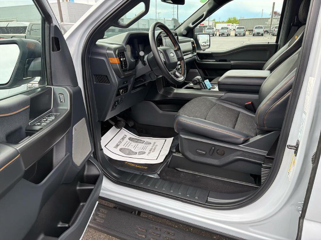 2025 Ford F-150 Image 24