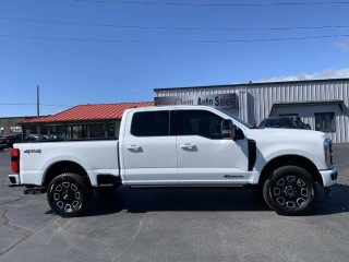 Image for 2025 Ford F-250 Platinum Crew Cab 6.8 ID: 7404845
