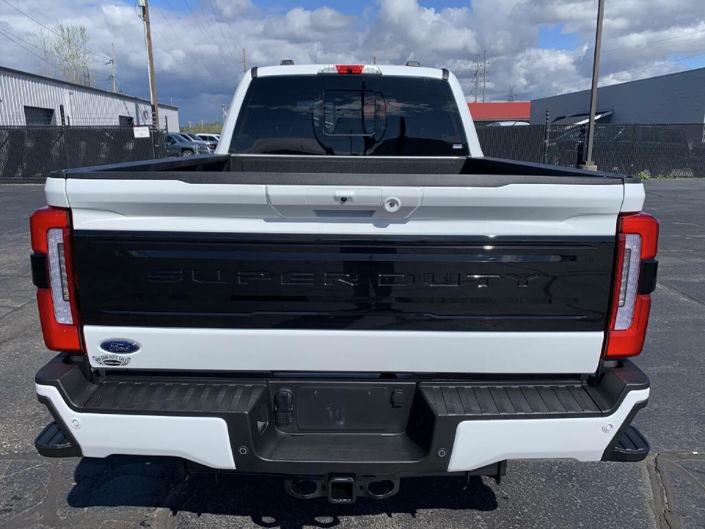 2025 Ford F-250 Image 7