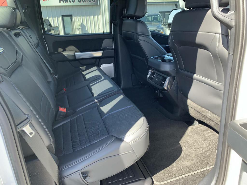2025 Ford F-250 Image 28