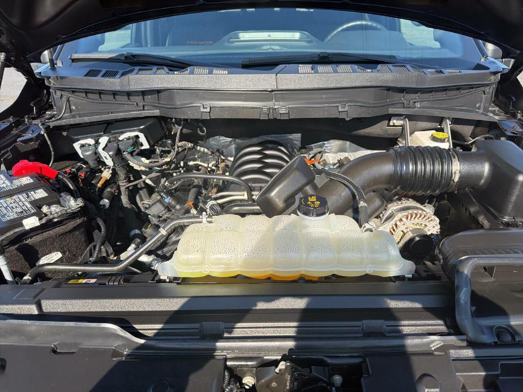 2025 Ford F-150 Image 32