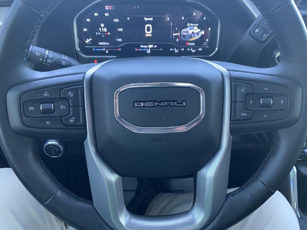 2025 GMC Sierra 2500 Image 16