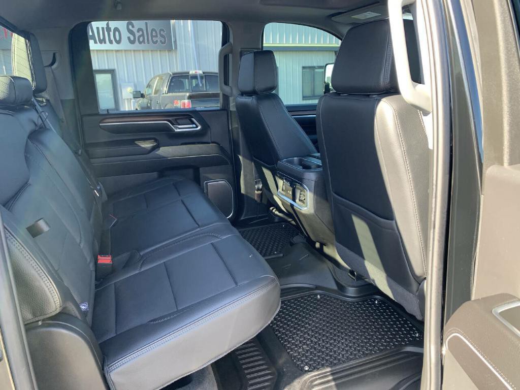 2025 GMC Sierra 2500 Image 25