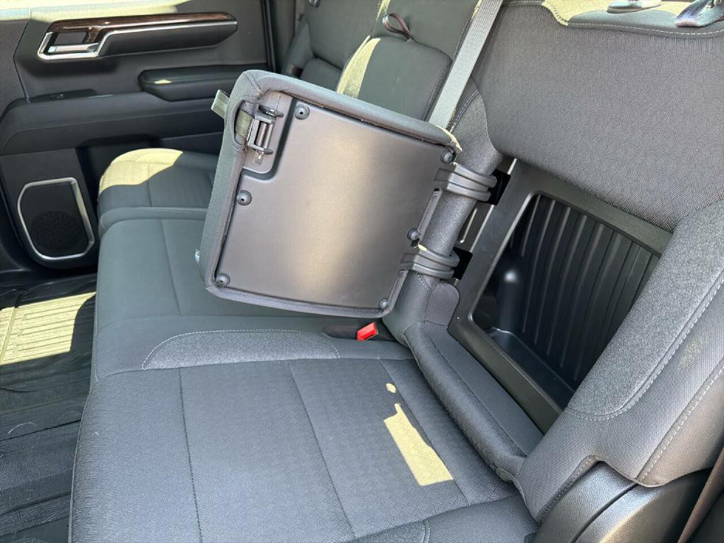 2023 GMC Sierra 1500 Image 16