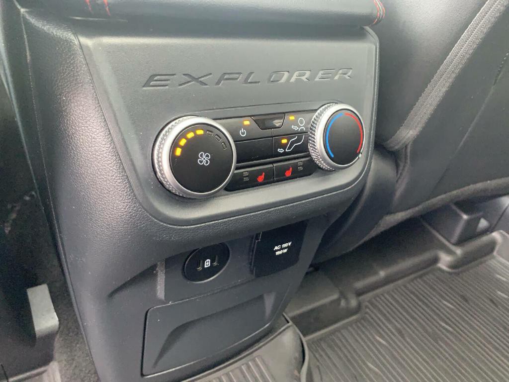 2025 Ford Explorer Image 25
