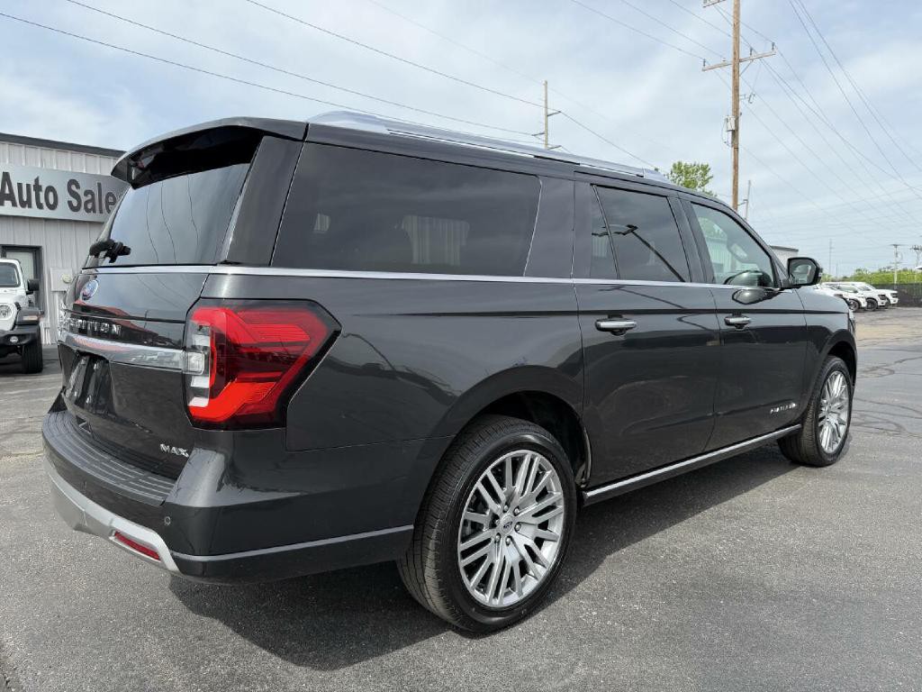 2023 Ford Expedition Image 8