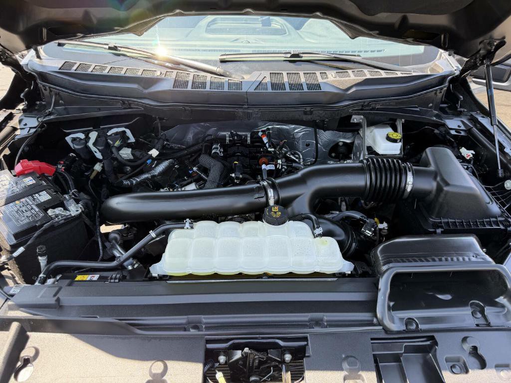 2025 Ford F-150 Image 33