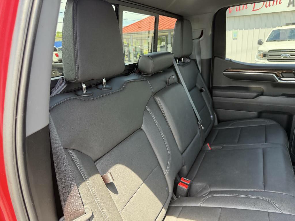 2024 GMC Sierra 1500 Image 32