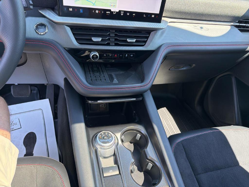 2025 Ford Explorer Image 29
