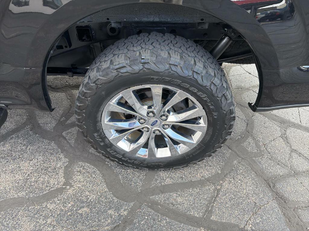 2017 Ford F-150 Image 12