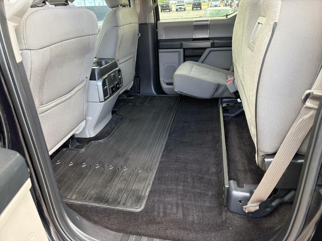 2017 Ford F-150 Image 17