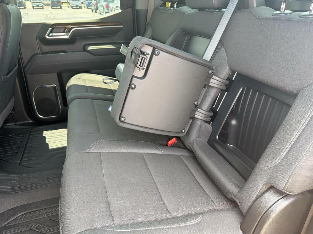 2025 GMC Sierra 1500 Image 16