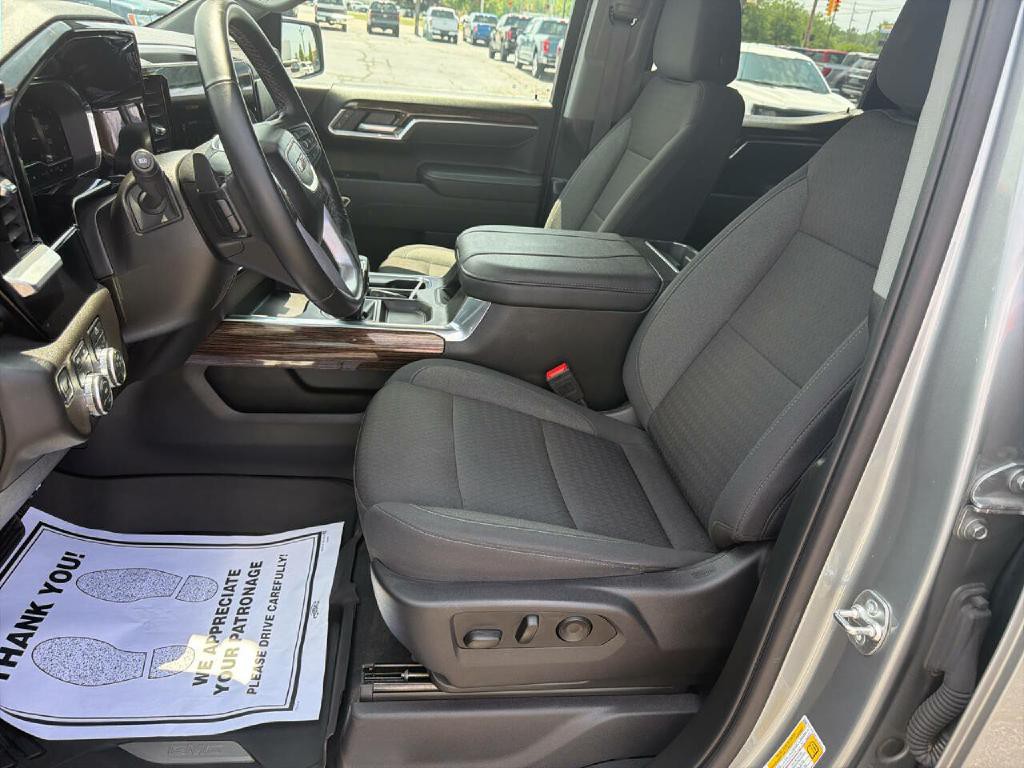 2025 GMC Sierra 1500 Image 30