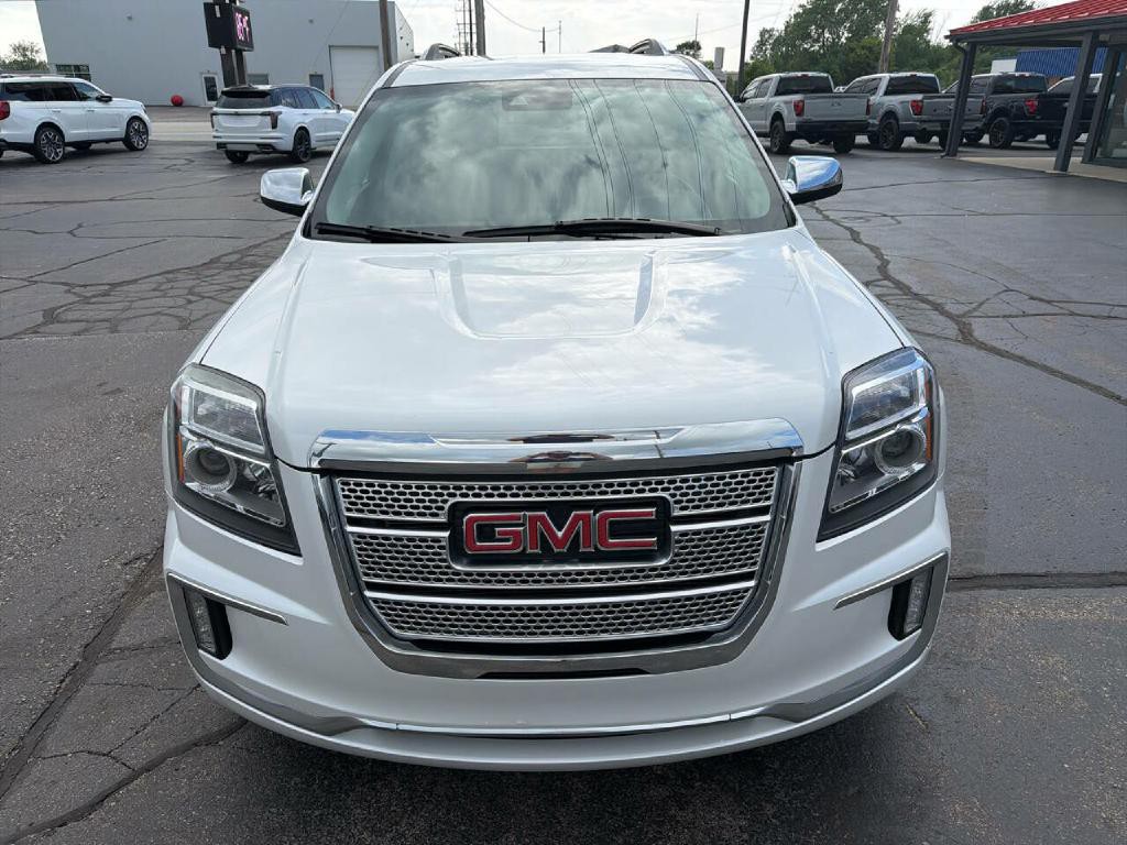 2017 GMC Terrain Image 4