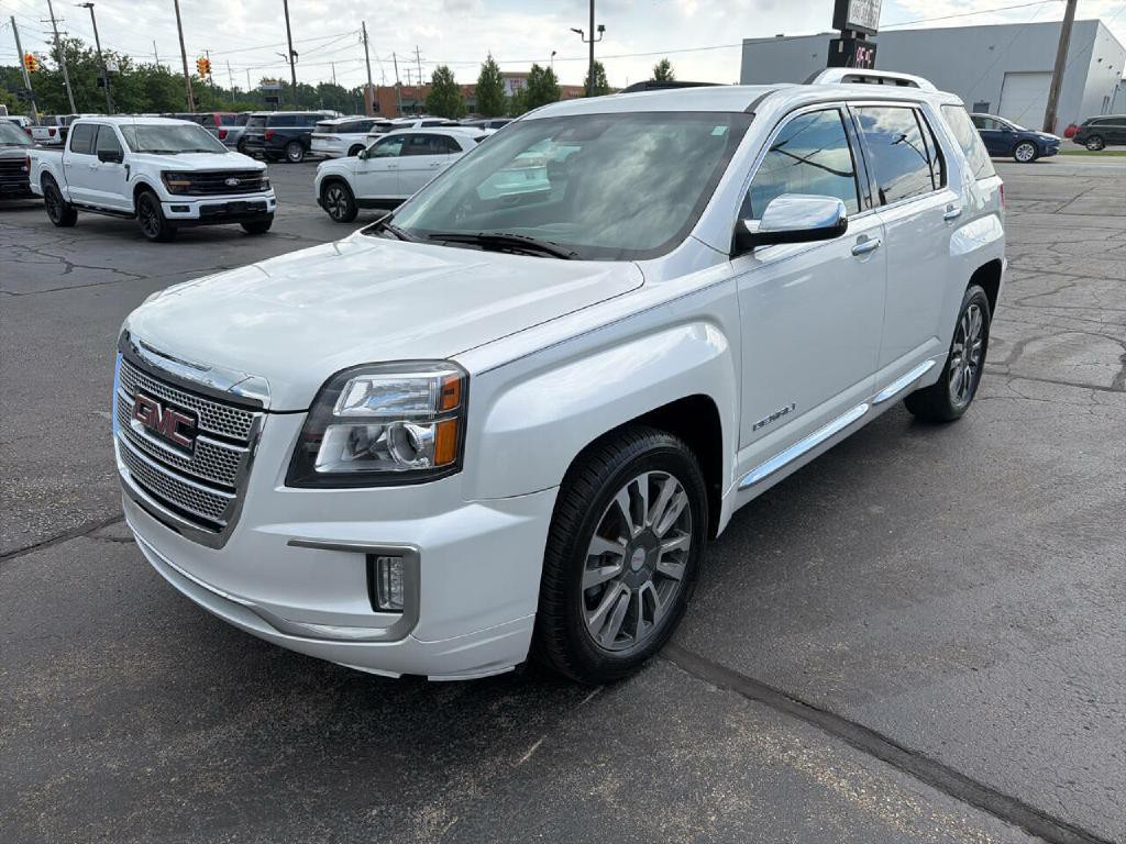 2017 GMC Terrain Image 5