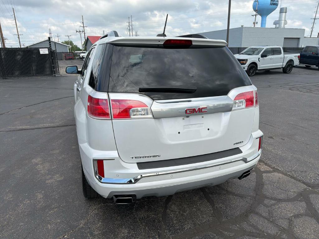 2017 GMC Terrain Image 9