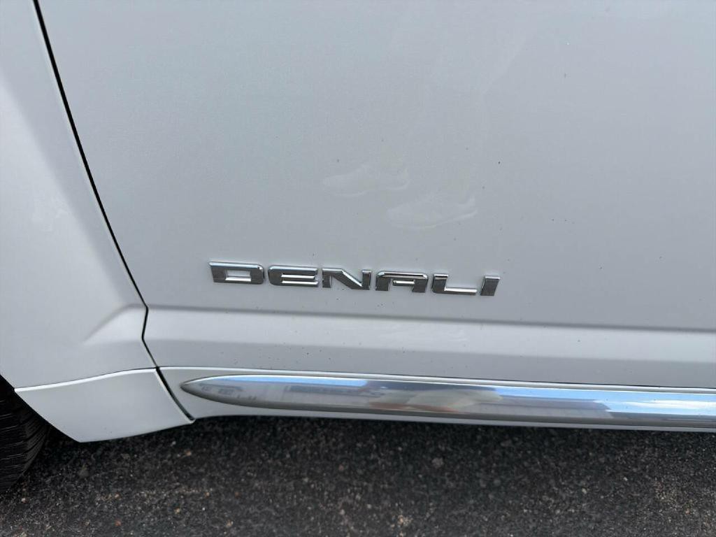 2017 GMC Terrain Image 14