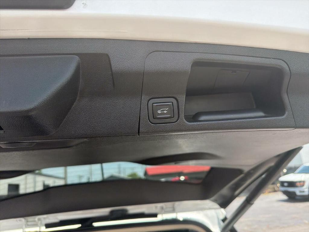 2018 GMC Acadia Image 11