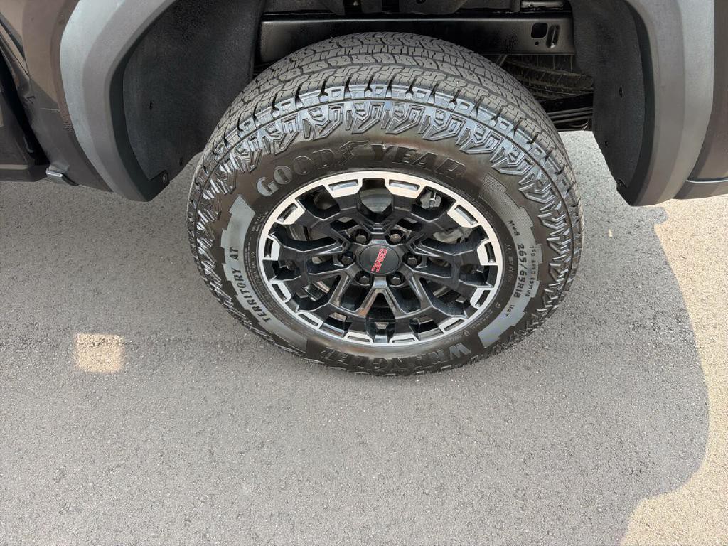 2026 GMC Canyon Image 13
