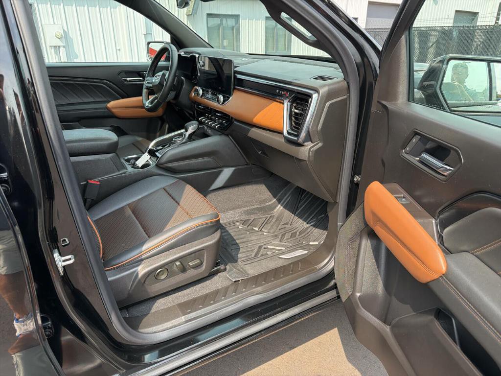 2026 GMC Canyon Image 21