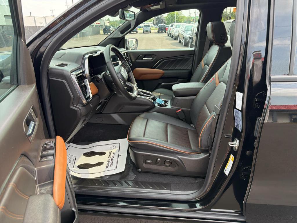 2026 GMC Canyon Image 23