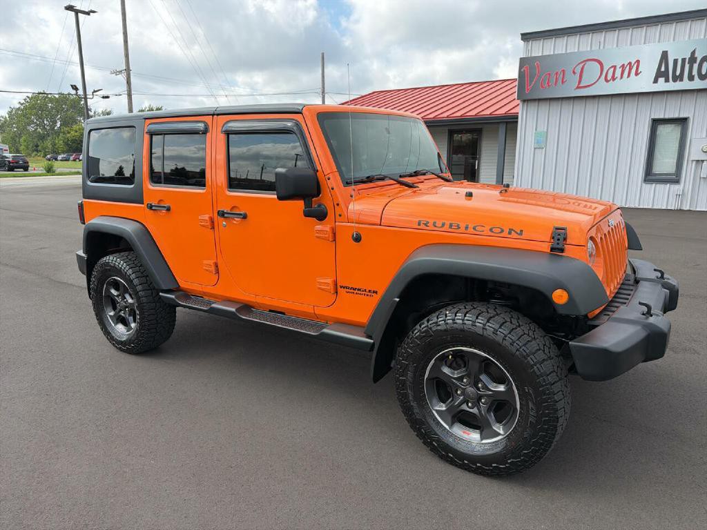 2013 Jeep Wrangler Unlimited Image 2
