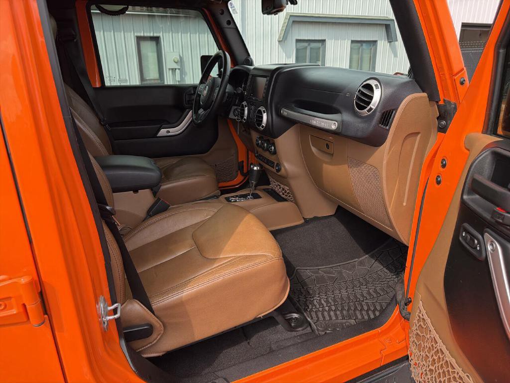 2013 Jeep Wrangler Unlimited Image 10