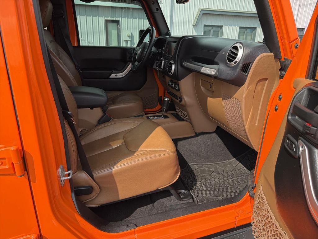 2013 Jeep Wrangler Unlimited Image 17