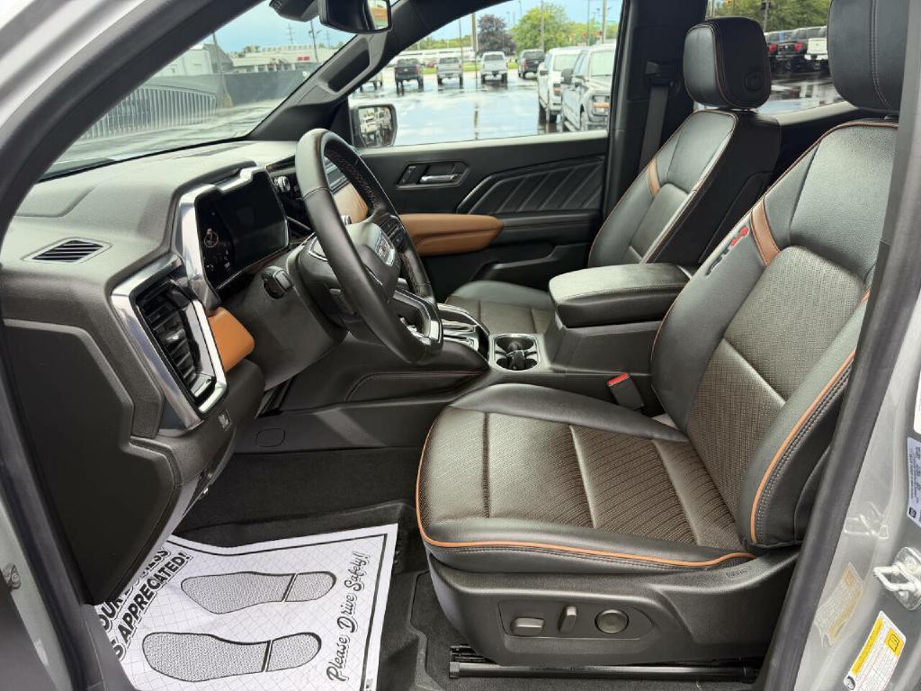 2024 GMC Canyon Image 11