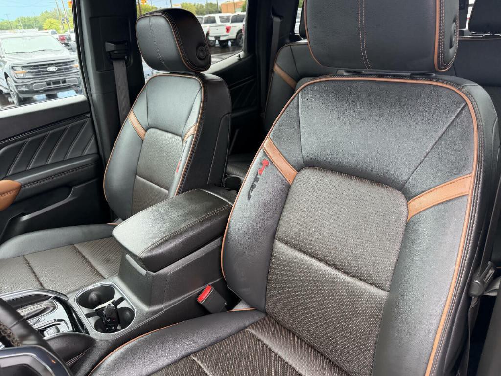 2024 GMC Canyon Image 12