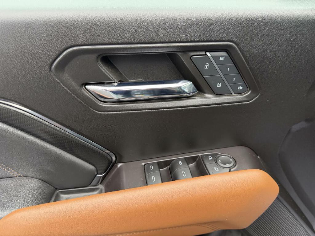 2024 GMC Canyon Image 13