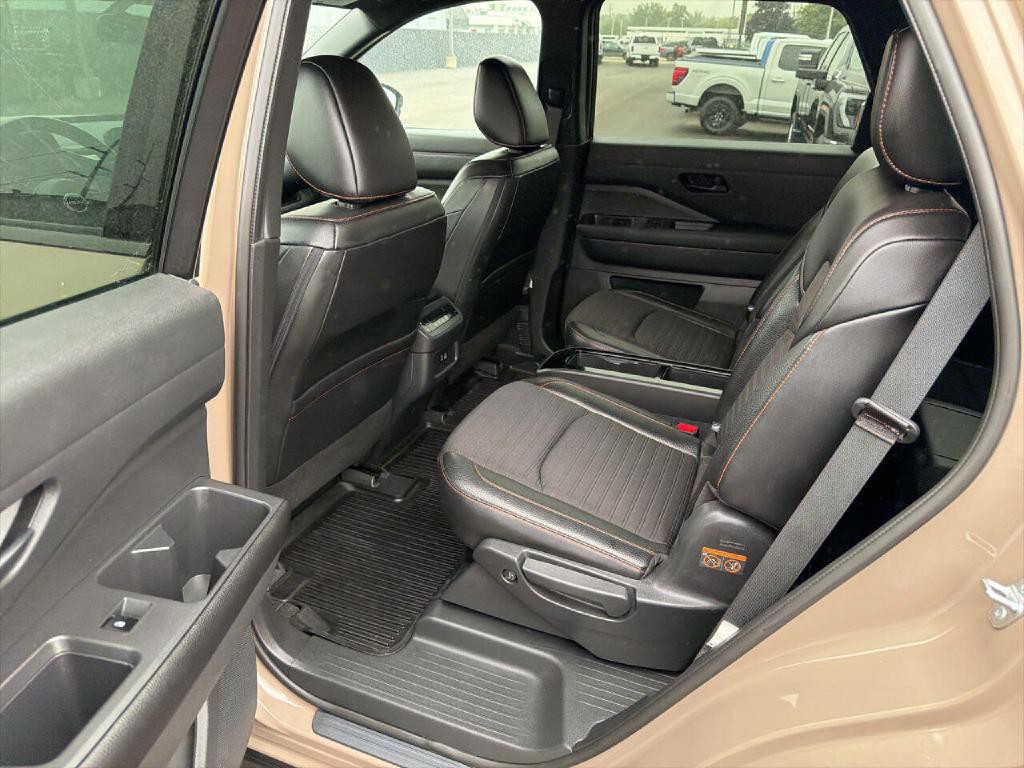 2023 Nissan Pathfinder Image 14
