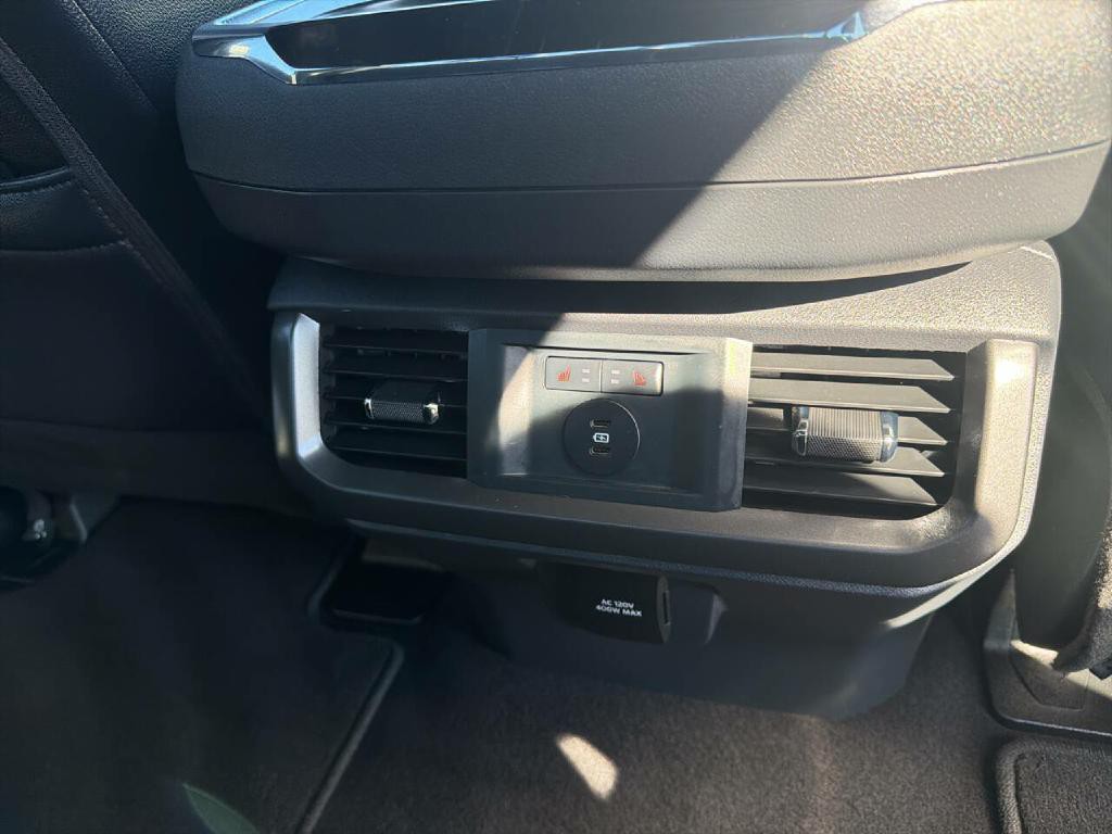 2025 Ford F-150 Image 17