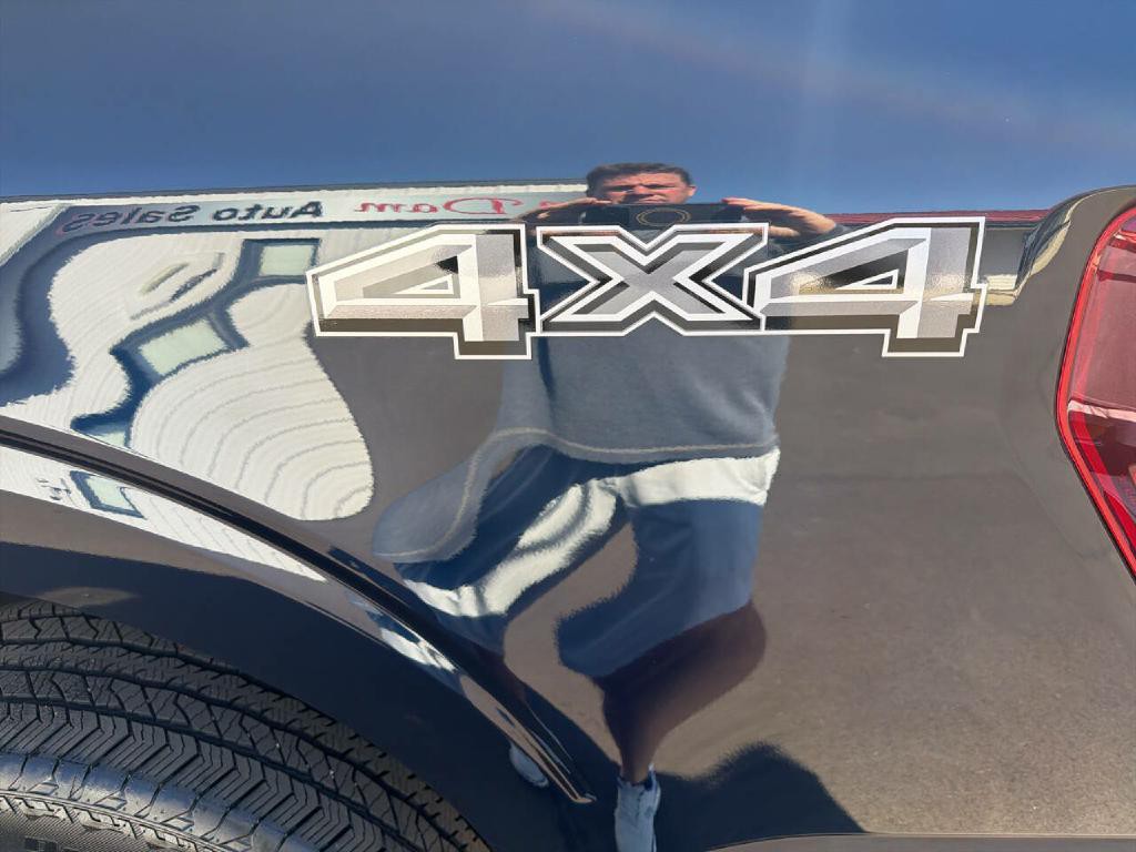 2025 Ford F-150 Image 11