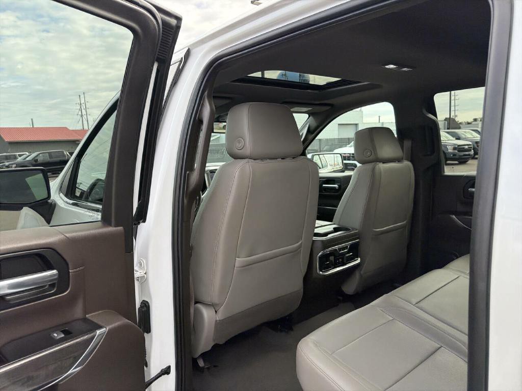 2019 Chevrolet Silverado 1500 Image 16