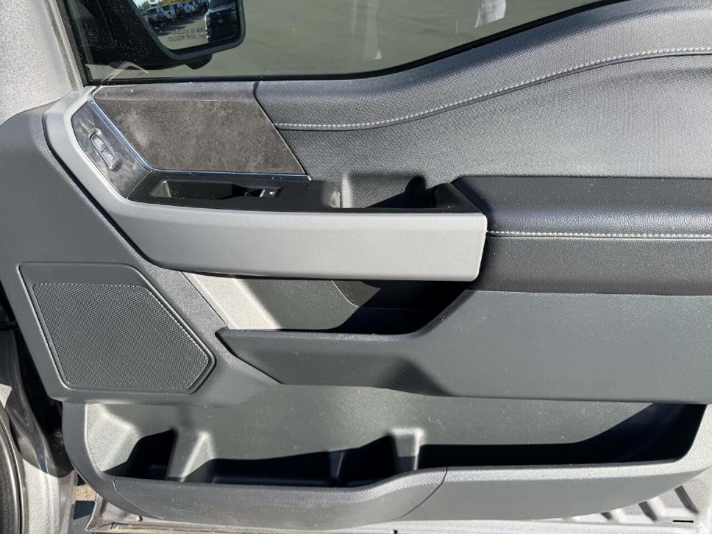 2025 Ford F-150 Image 24