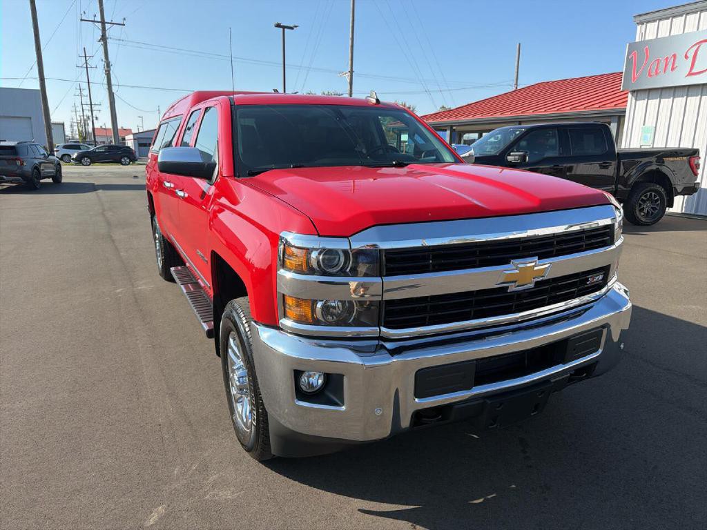2015 Chevrolet Silverado 1500 Image 3
