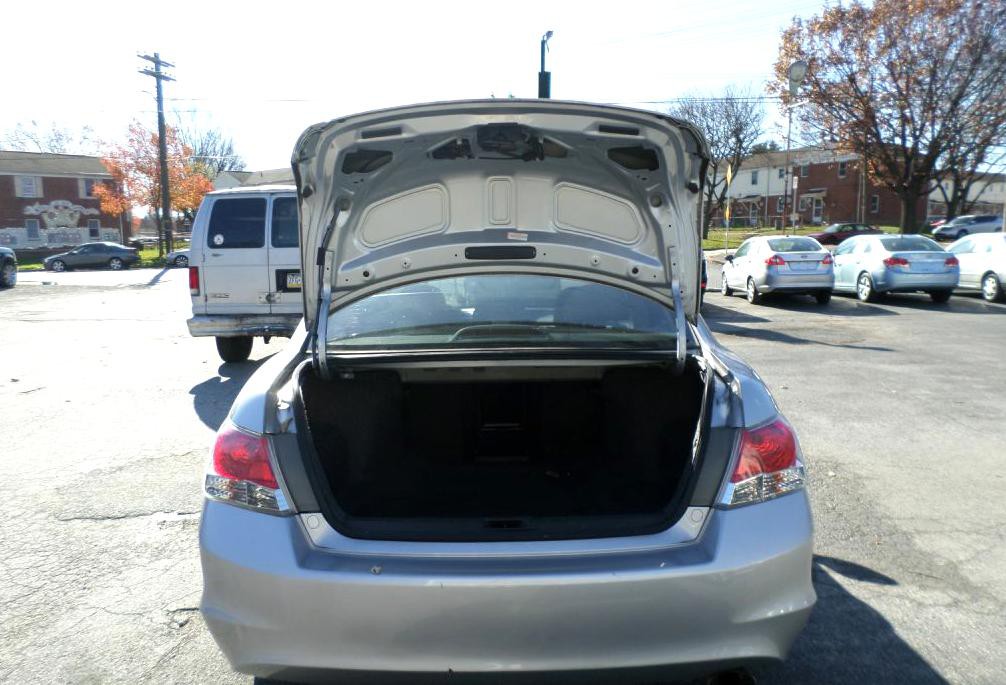 2009 Honda Accord Image 3