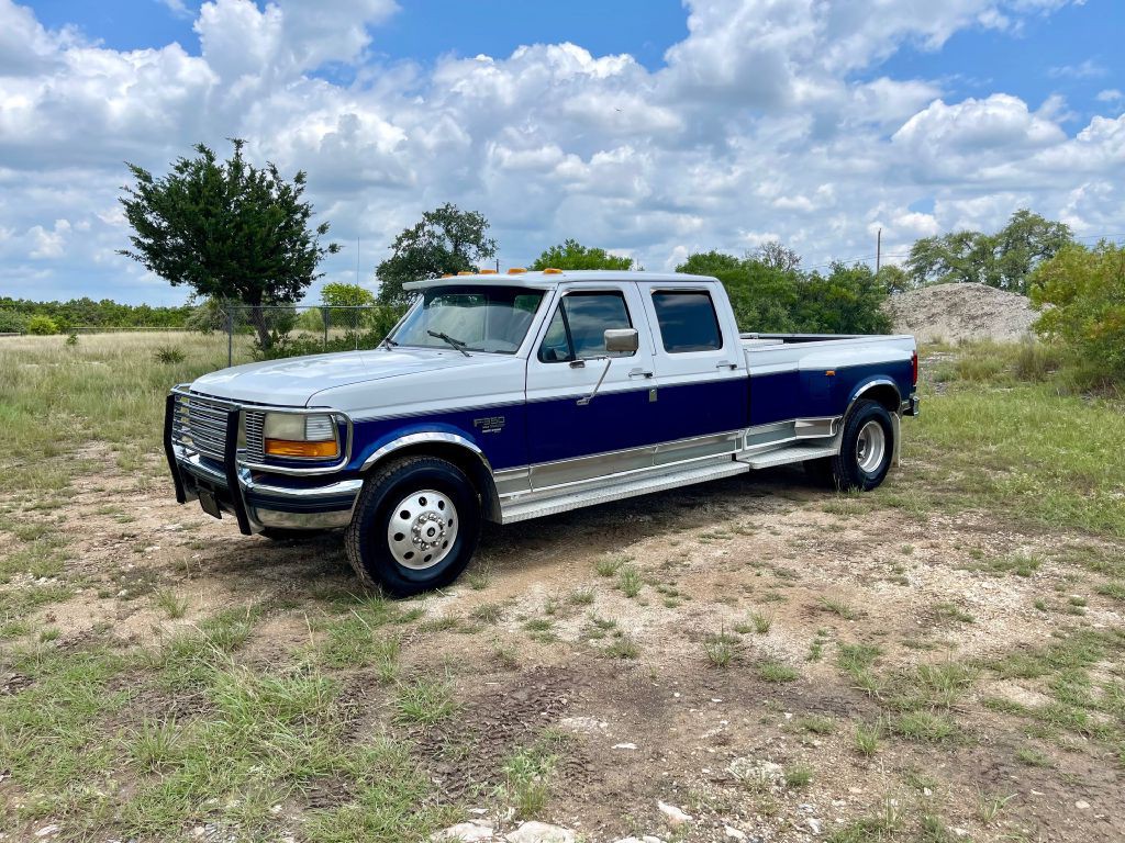 1995 Ford F-350 Image 1