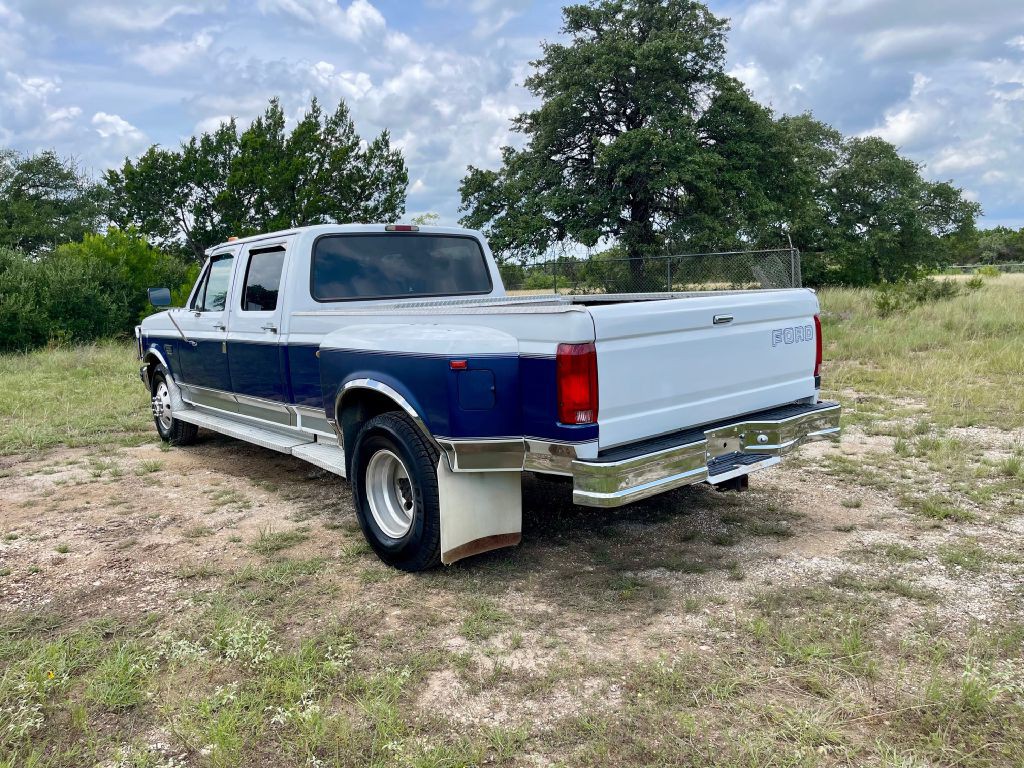 1995 Ford F-350 Image 6