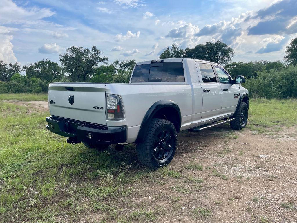 2016 RAM 3500 Image 5